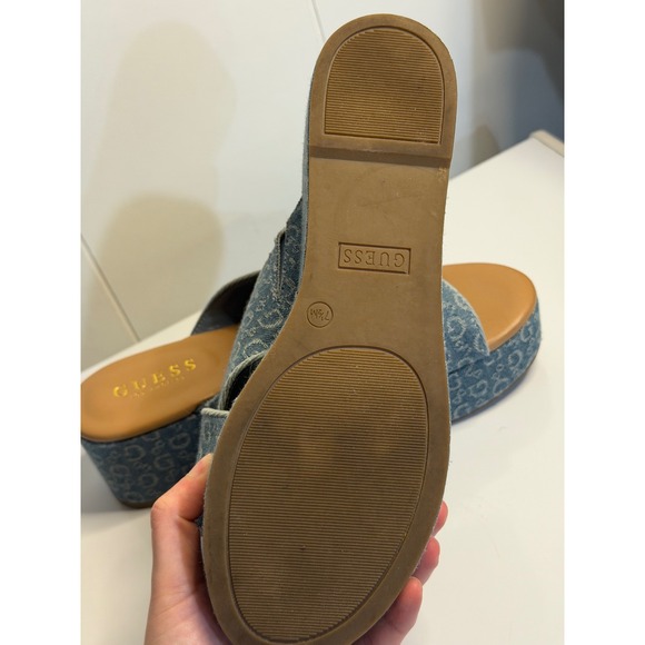 GUESS Denim Logo Platform Wedge Sandals Crisscross Womens SZ 7.5M Stylish Casul - Picture 6 of 9